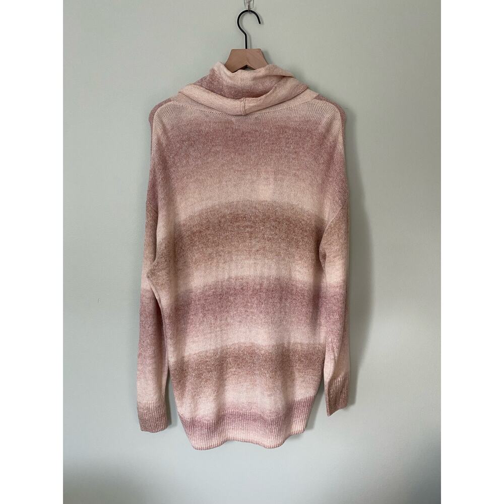 American Eagle Women's Oversized Dreamspun Funnel Neck Sweater Size Small - Picture 6 of 9